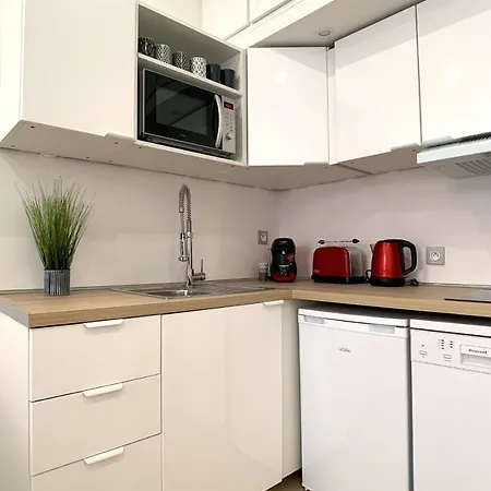 Apartment Renovated Ac - Wifi - 2-4pers - Center Rue Close