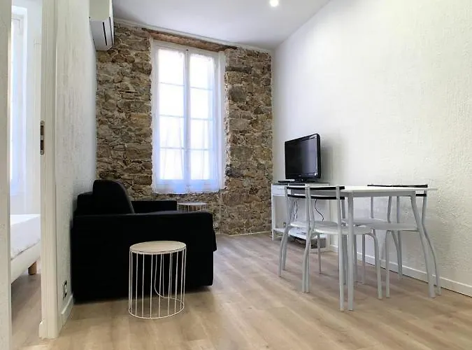 Renovated Ac - Wifi - 2-4pers - Center Rue Close *
