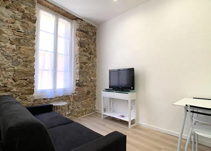 Renovated Ac - Wifi - 2-4pers - Center Rue Close Appartamento *